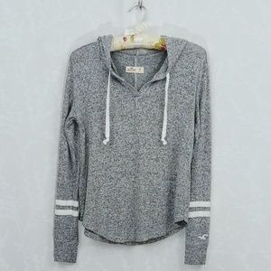 Hollister | Varsity V-Neck Hoodie Sweater | XS